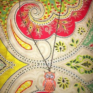 Long necklace with jeweled owl